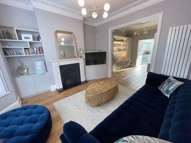 Beautiful 4 bedroom House in Clapham