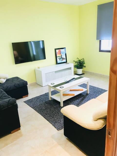 Top Airbnb: Nice house with a patio en Cangas