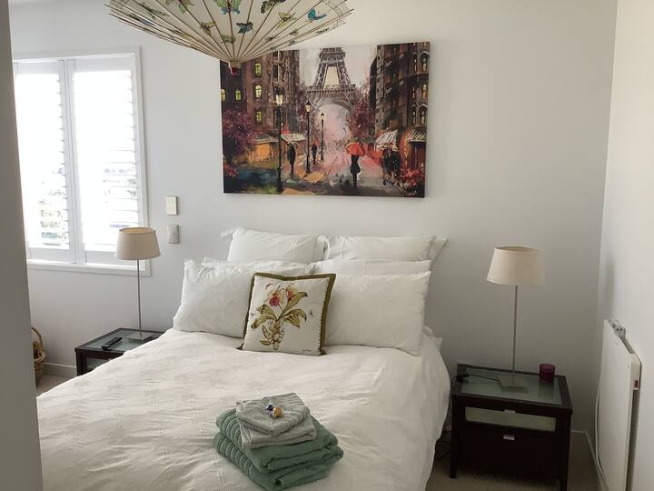 3 من 3 غرف نوم جميلة. شمس الظهيرة الكاملة