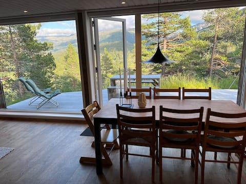 Cabin with great views in lovely natural surroundings