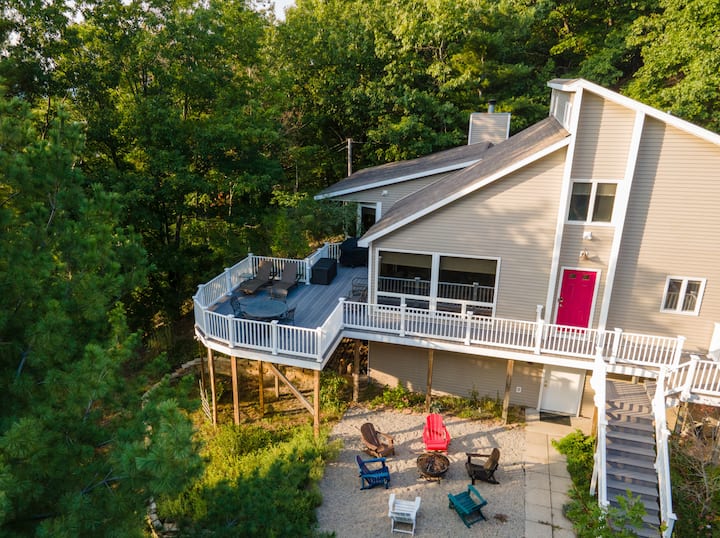Arrakis on Lake Michigan: Beach, Dunes, Privacy