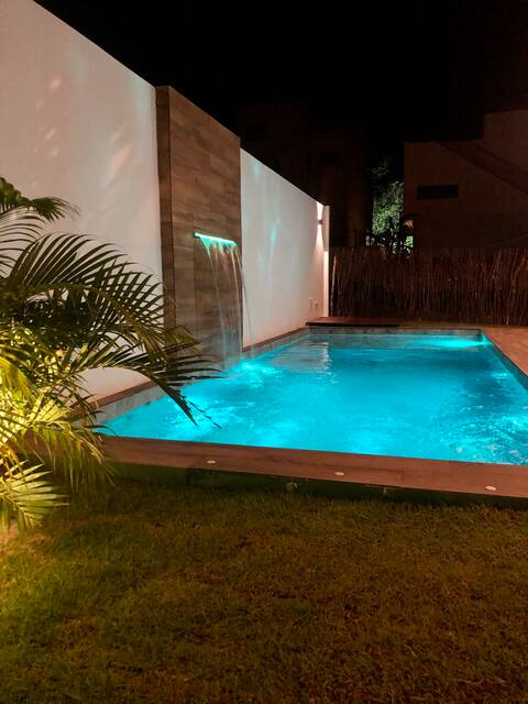 Casa Vento88 - 3 en-suites, swimming pool, seaside