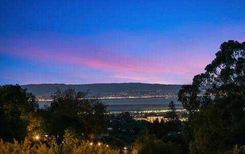 Sun-lit, Luxurious 3BR Home Ideal for Families