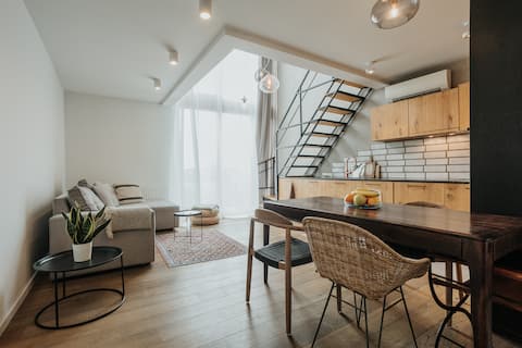 Top performing Airbnb: Cozy apartment with the view of the city rooftops in Grzegórzki