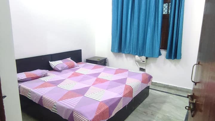 1bhk Dwarka Sec 7 | Near Ramphal Chowk - Delhi