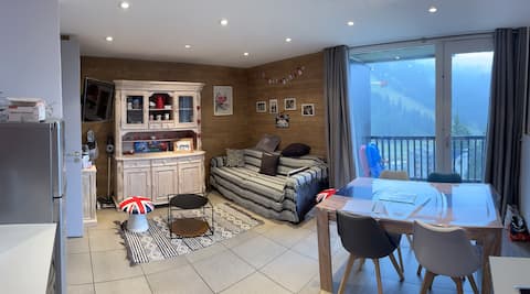 Flaine: Stunning ski-in/ski-out apartment