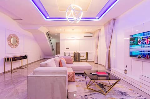 Cc & Cg Homes Cozy 4 Beds Apart-24Hrs Elect Securi