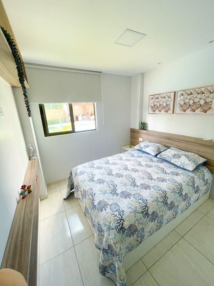 Quarto 01 - suite - farmárska posteľ a klimatizácia.