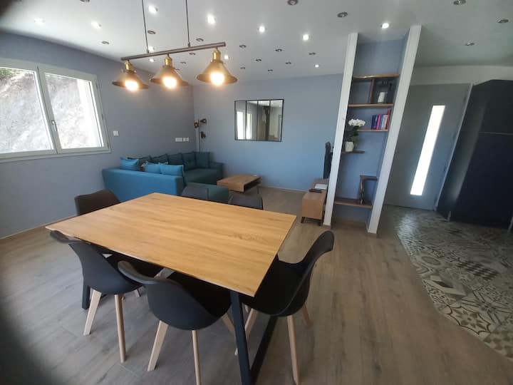 Magnifique Villa Au Calme Avec Vue Privilégiée - Serres