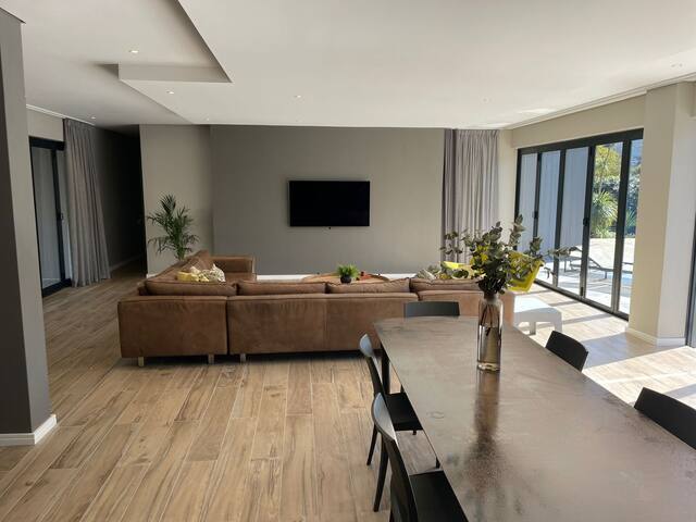 Chardonnay Retreat gallery image 4