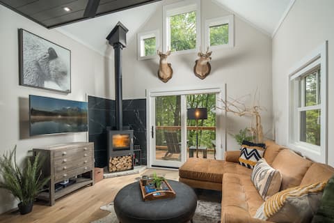 Popular Airbnb listing: Modern Luxe A-Frame: Sauna, Hot Tub & Fire Pit in Blowing Rock
