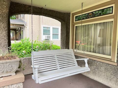 * Beauty, Function, History in 2-BR Urban Home
