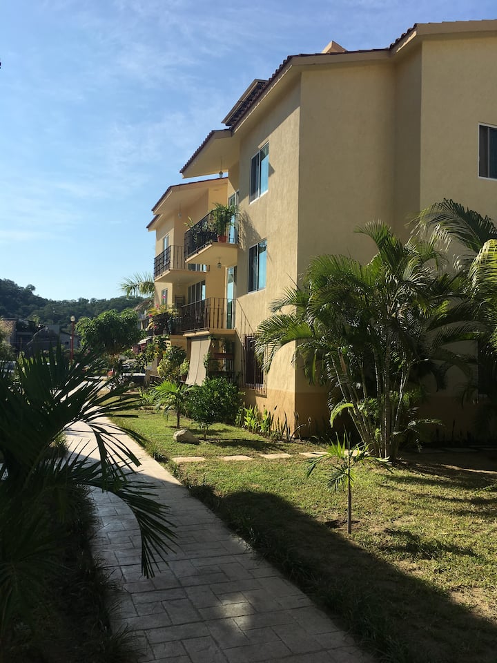 2 bedroom condo RED Condominiums for Rent in Crucecita, Oaxaca