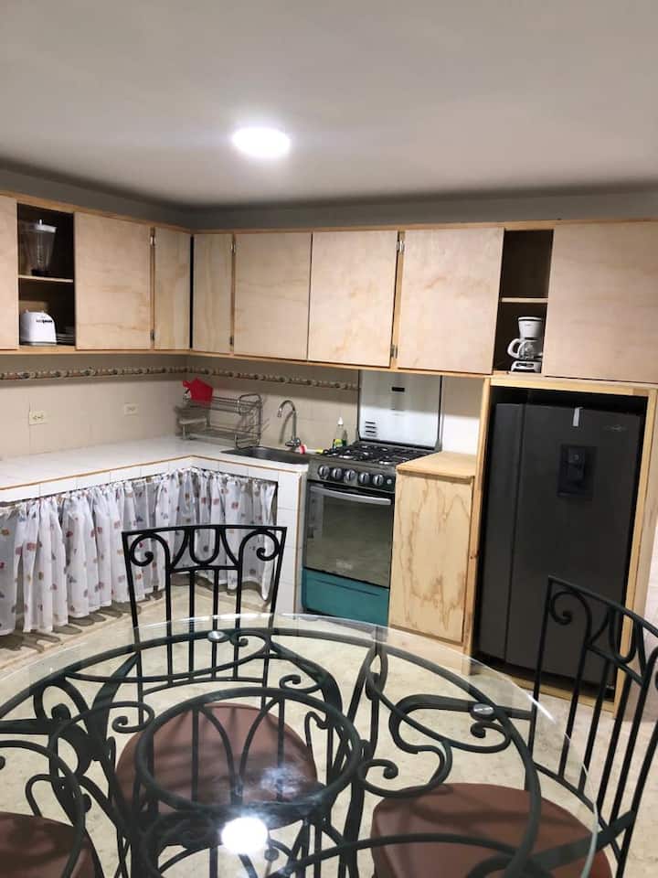 Rural 3 Bedroom Apartment With Pool - Alcalá