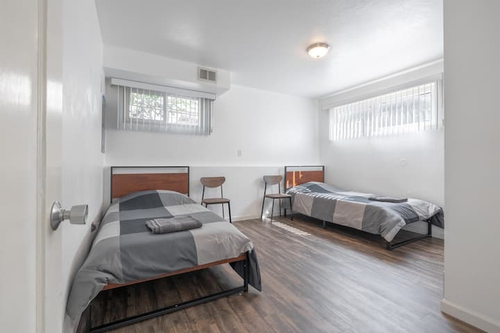 F3.1 Book Us Before You Sign A Lease - Hayward, CA