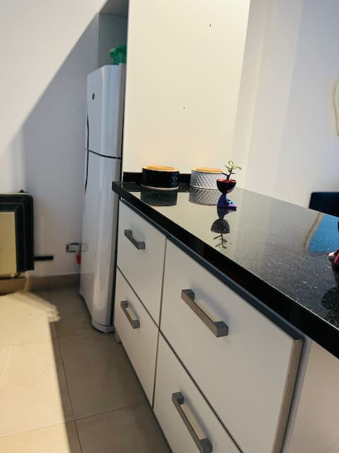 Propiedad de Airbnb exitosa: The best studio apartment in Villa Devoto en Villa Devoto