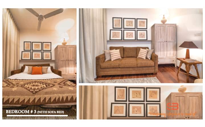 Udoban dizajn spavaće sobe 03 s rijetkom kolekcijom karata starog Cejlona. Opremljen je kaučem na razvlačenje.