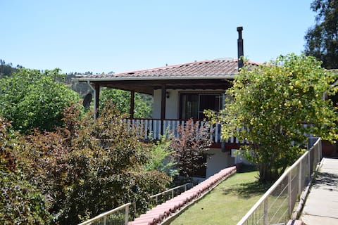 Top performing Airbnb: House with views by the Maipo River in Melipilla