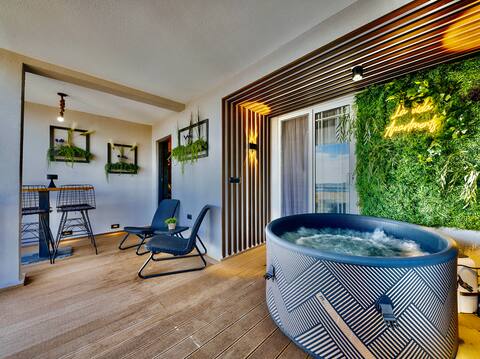 La Vida Apartmens-GOLD-with a Jacuzzi
