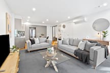 Pier Point 404- Luxe on Geelong Waterfront, 2 BDRM