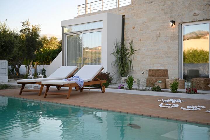 Villa Annassa Almyrida gallery image 5