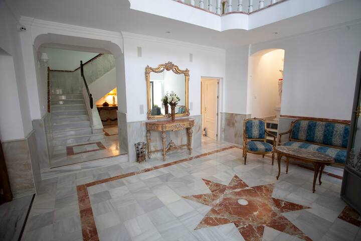 El Palacete de Cuevas del Almanzora managed Airbnb listing 3