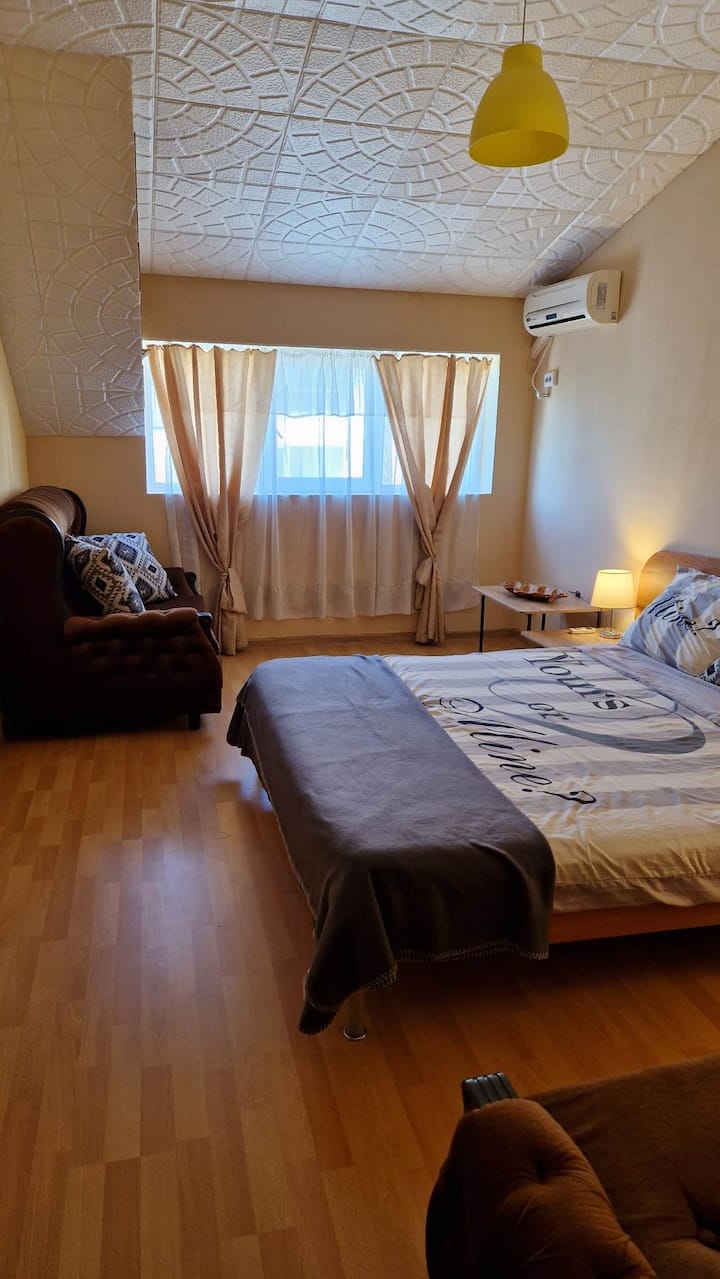 Appartement 6 Lits
 Vue Mer Et Avec Piscine - Burgas
