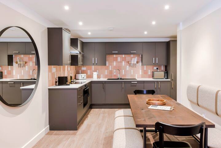 Your Apartment I Arabica House I Sleeps 8 gallery image 3
