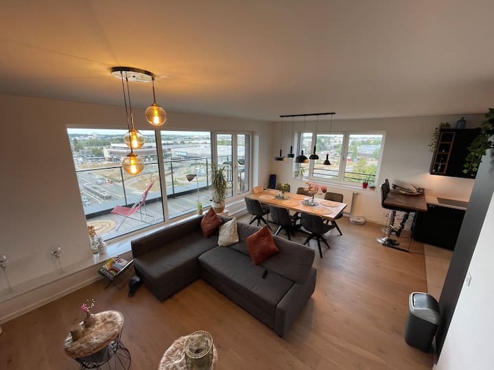 Sunset Balcony • 2br • 10min Airport • Parking - Machelen