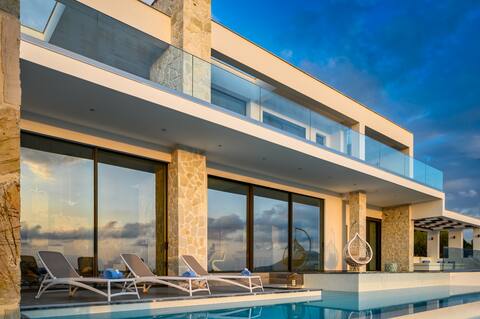 KOA Spa Villa-Luxury villa in Gialova w. own Spa