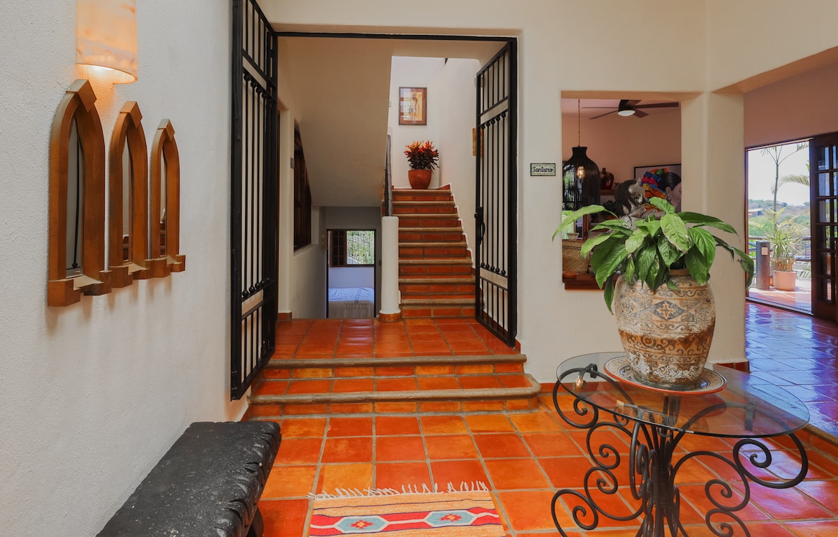 Successful Airbnb property: A Stunning Ocean View Villa + Saltwater Pool in Sayulita