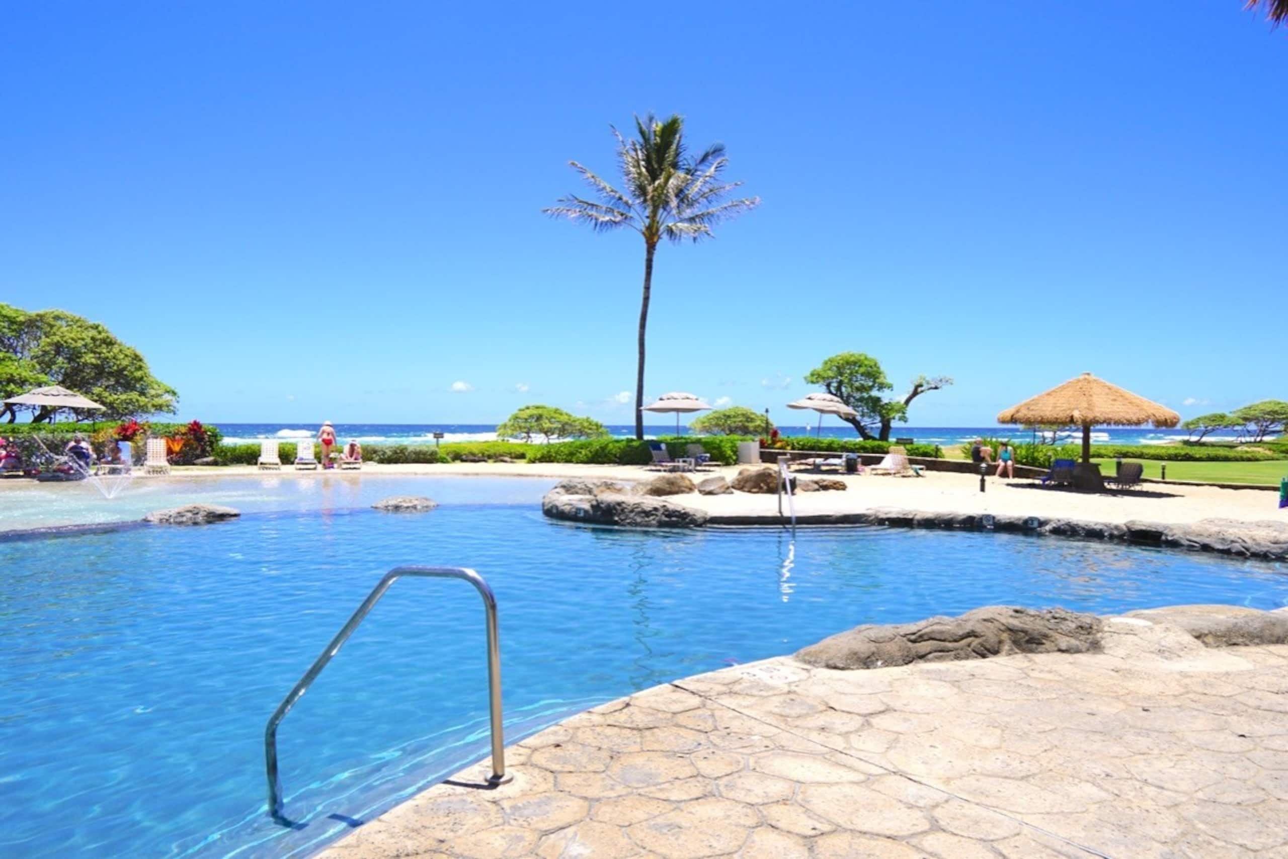Condo in Lihue · ★4.92 · 1 bedroom · 1 bed · 1 bath - Image 26