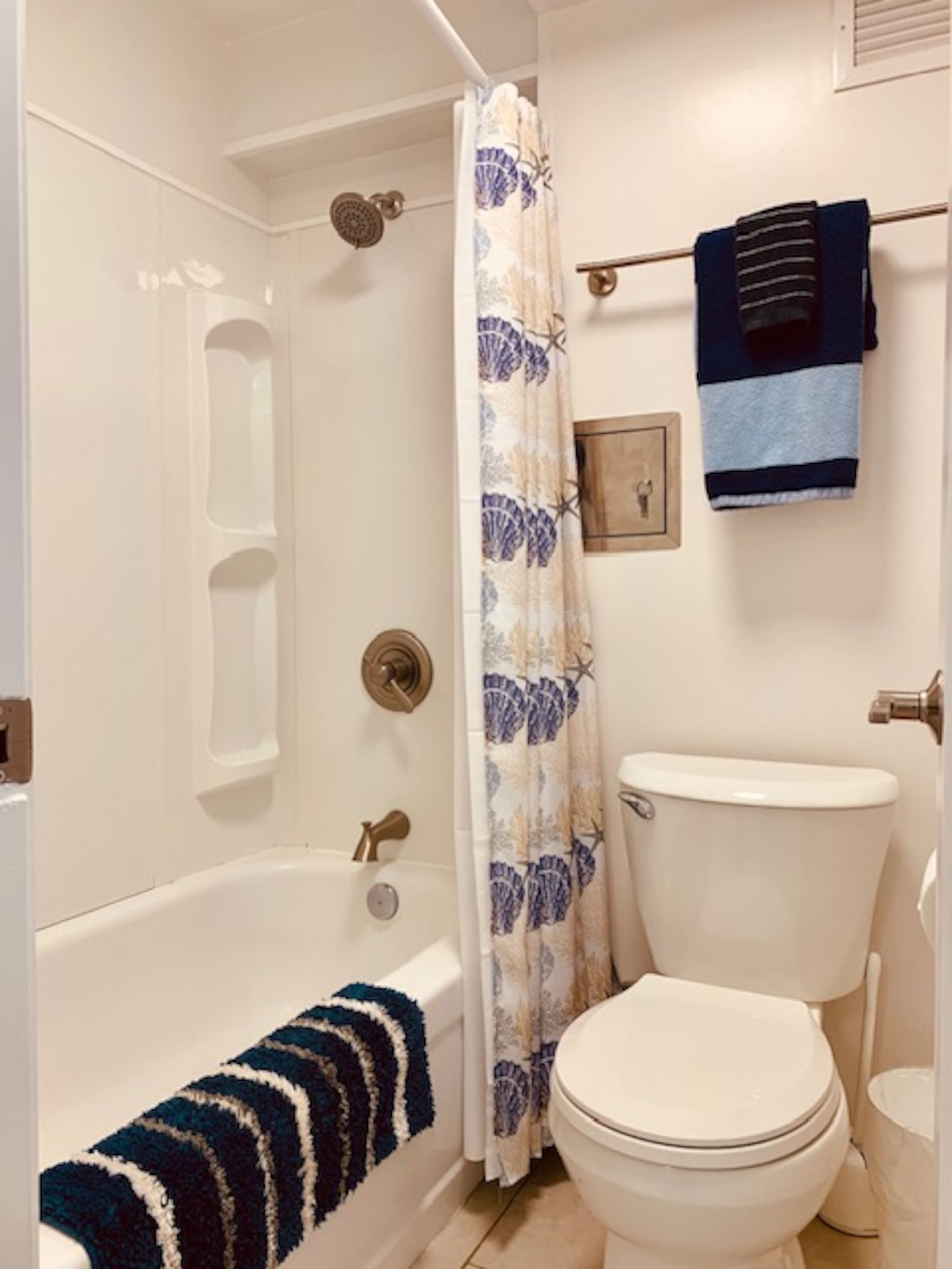 Condo in Hauula · ★4.75 · 1 bedroom · 1 bed · 1 private bath - Image 13