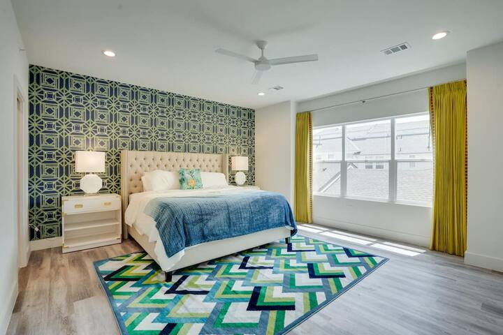 3 Modern Townhomes Side bySide gallery image 4