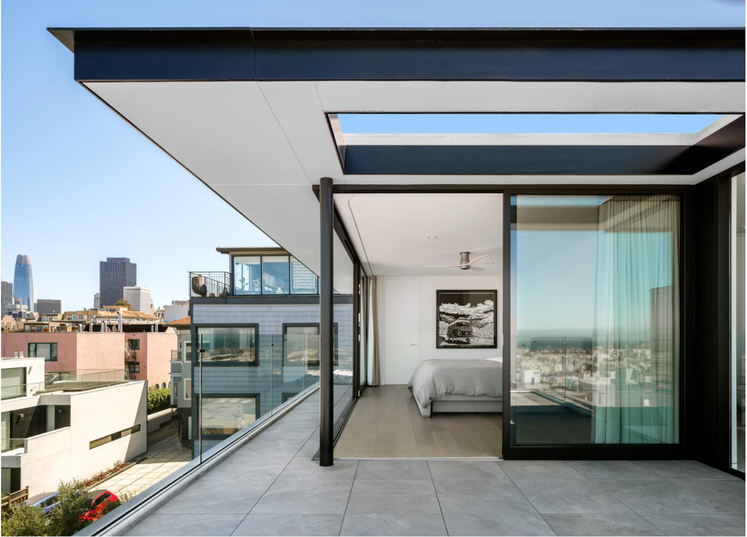 Home in San Francisco · ★5.0 · 3 bedrooms · 4 beds · 2.5 baths - Image 17