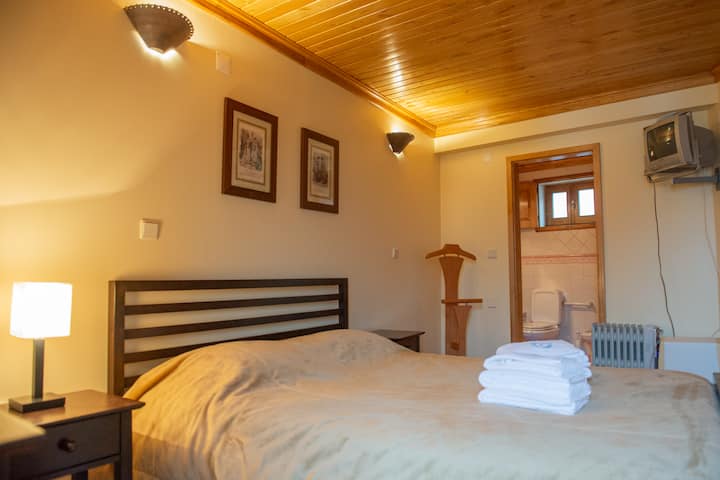 საძინებელი 1