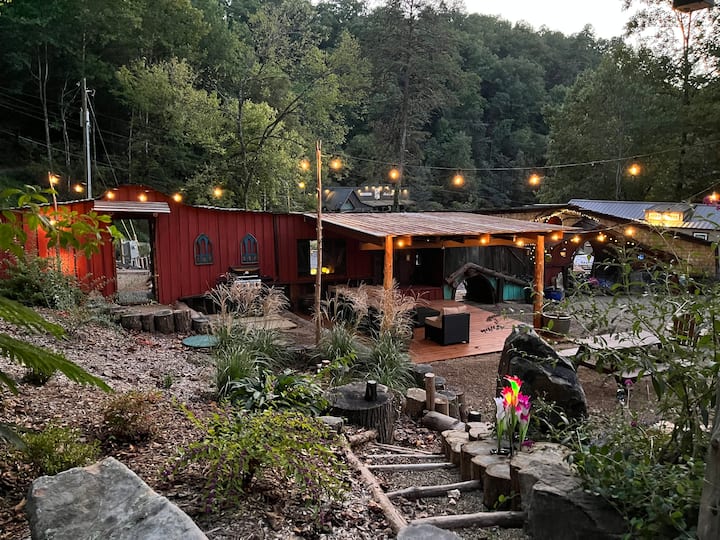 10 Best Airbnb Tiny Houses In Pigeon Tennessee Trip101