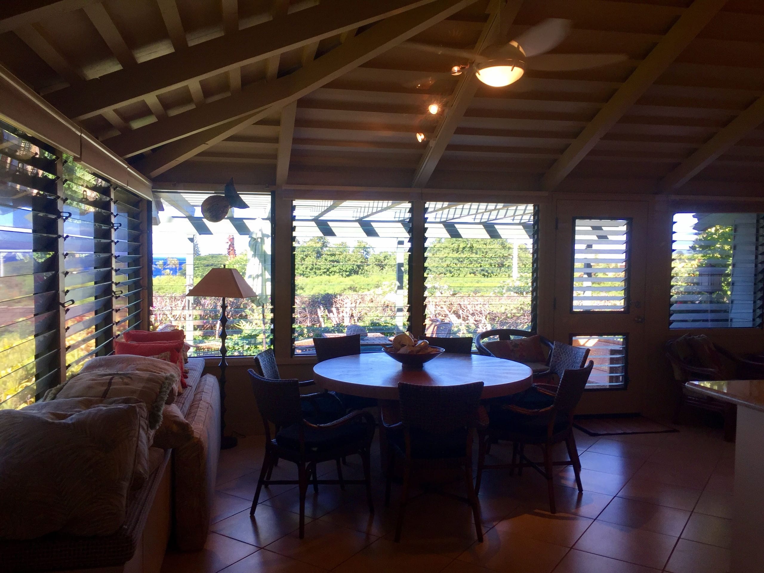 Beautiful Cottage 5 Minutes From Beach - Image 3