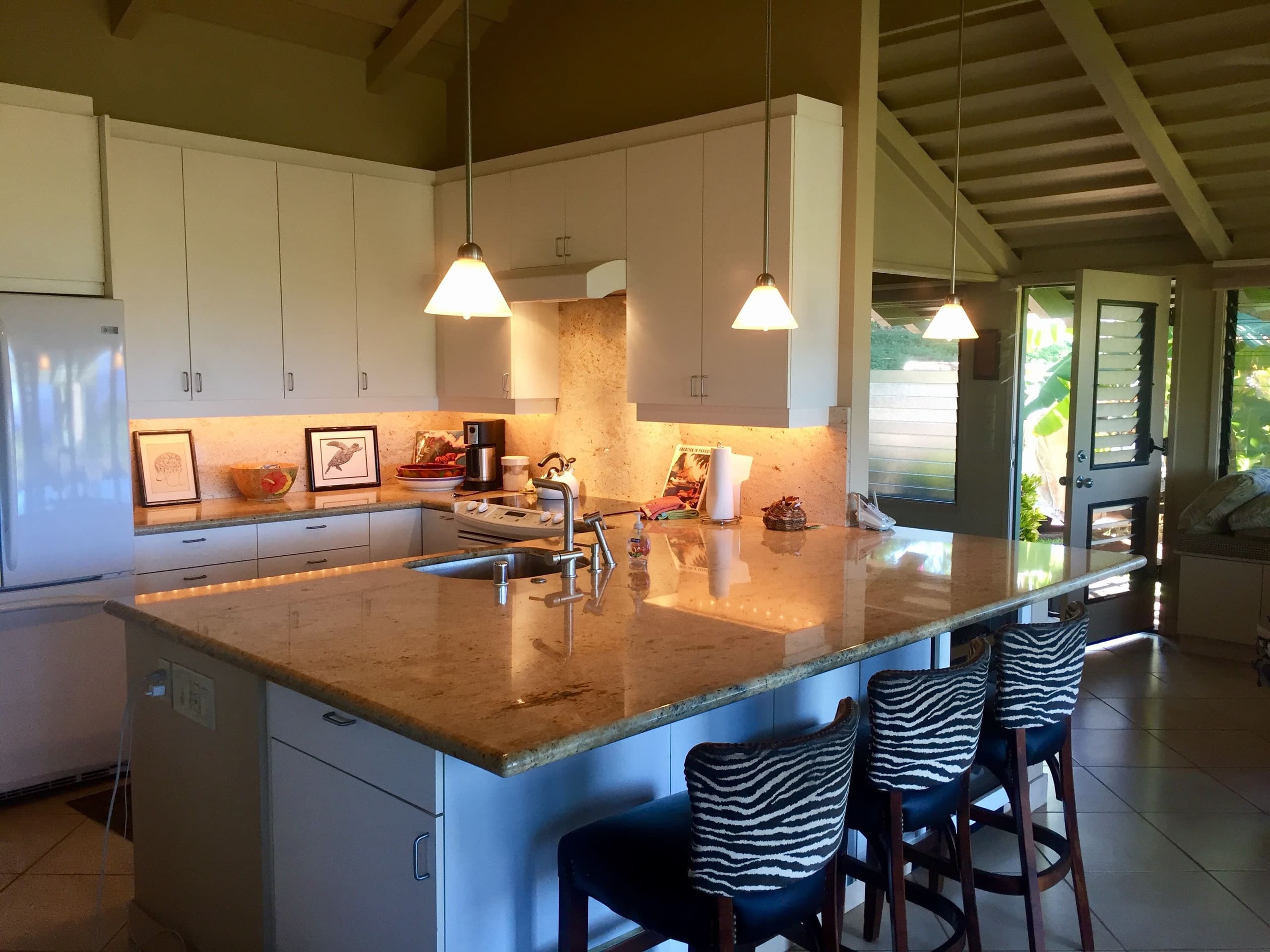 Beautiful Cottage 5 Minutes From Beach - Image 1