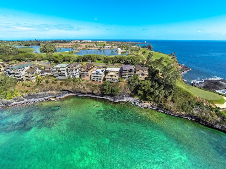 4 bedrooms & 2 sleepers Kalapaki Bay Oceanfront Houses for Rent in