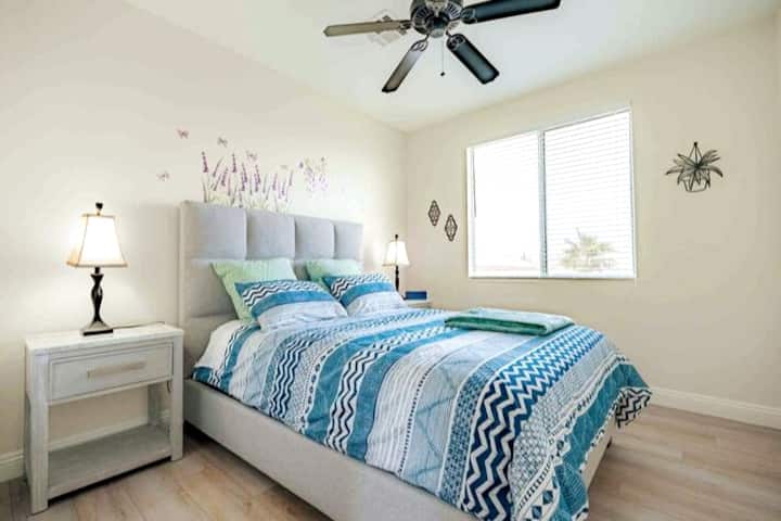 Трета спална соба со брачен кревет ( широк 180-220 см