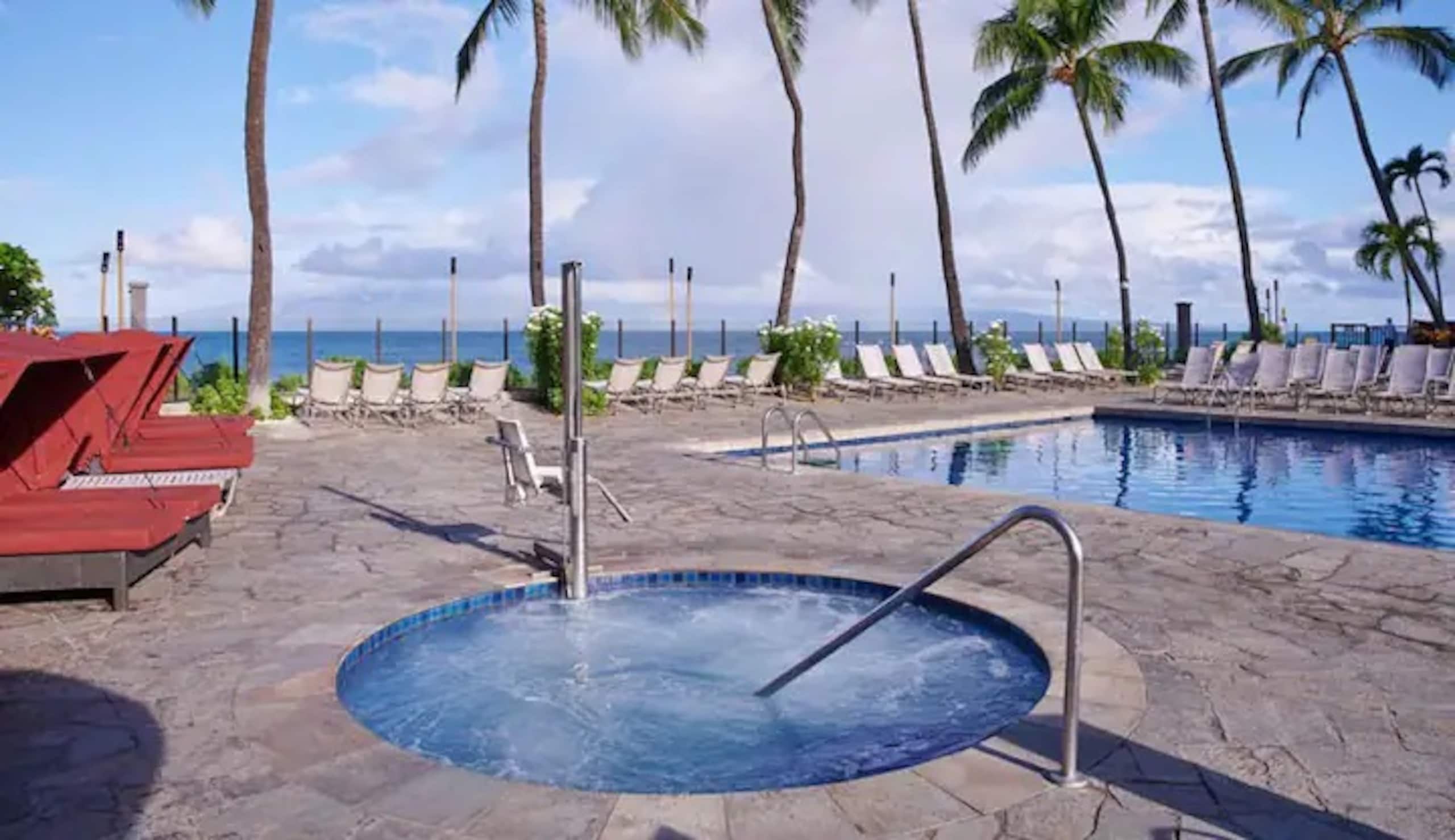 Condo in Lahaina · ★4.85 · Studio · 2 beds · 1 private bath - Image 26