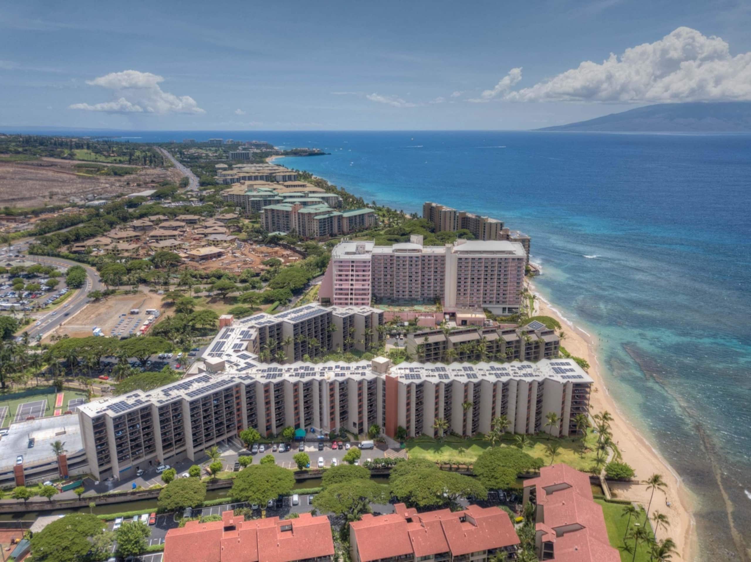 Condo in Lahaina · ★4.85 · Studio · 2 beds · 1 private bath - Image 33