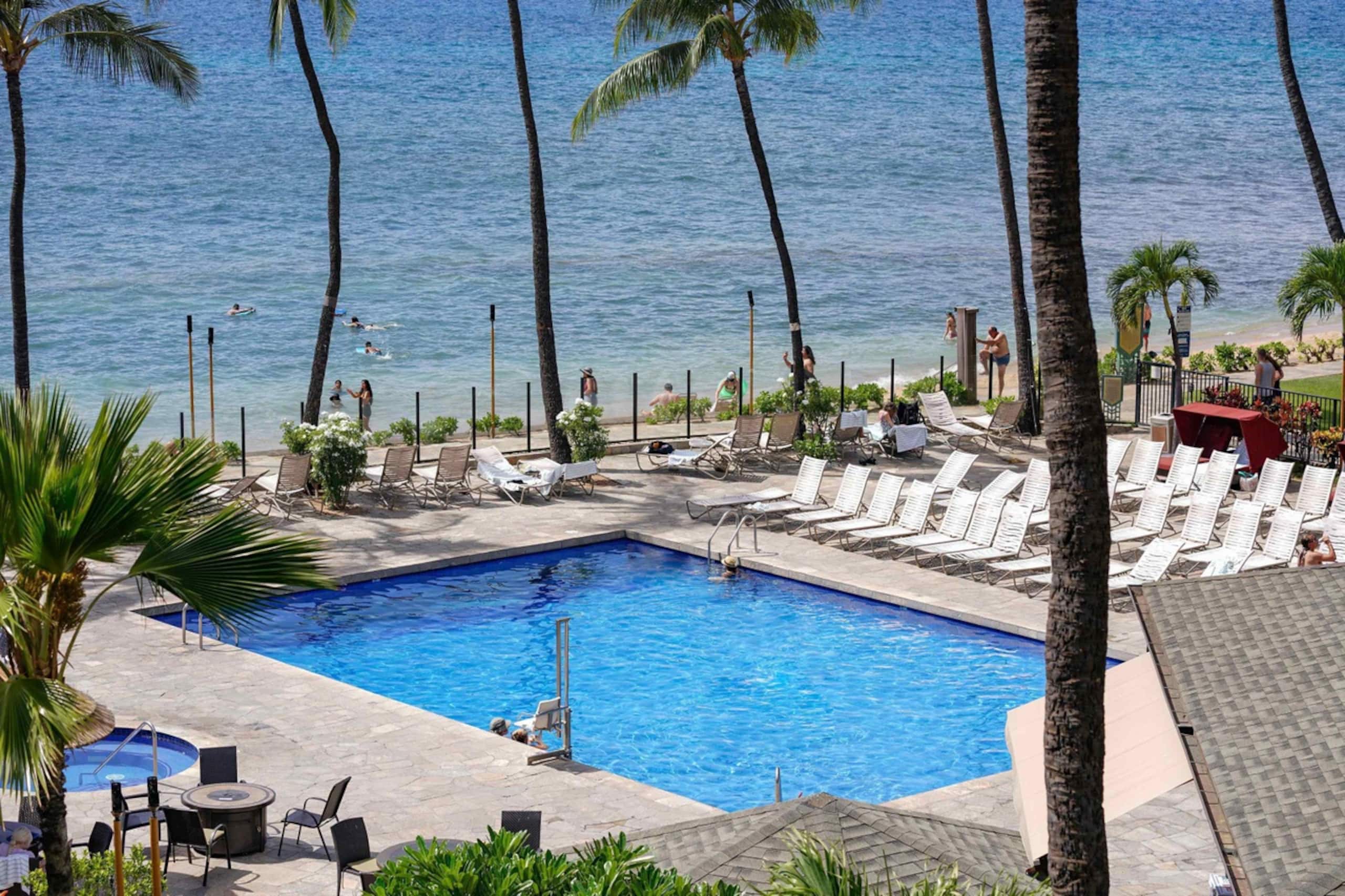Condo in Lahaina · ★4.85 · Studio · 2 beds · 1 private bath - Image 22