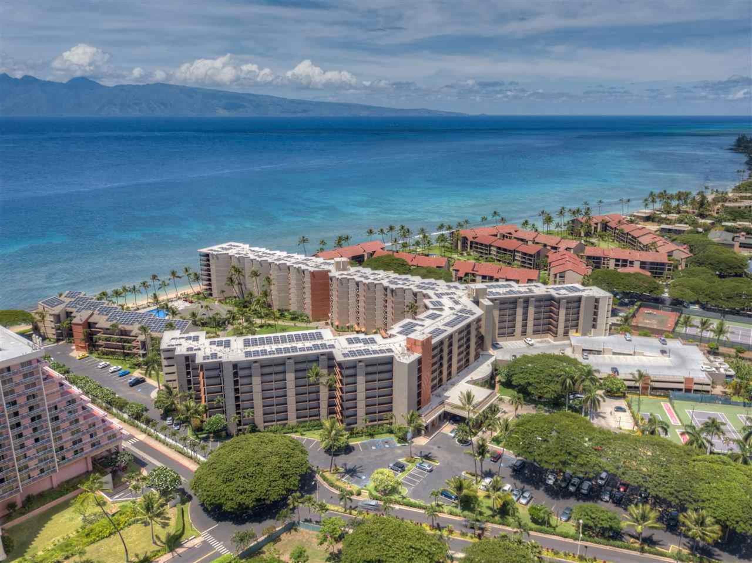 Condo in Lahaina · ★4.85 · Studio · 2 beds · 1 private bath - Image 32