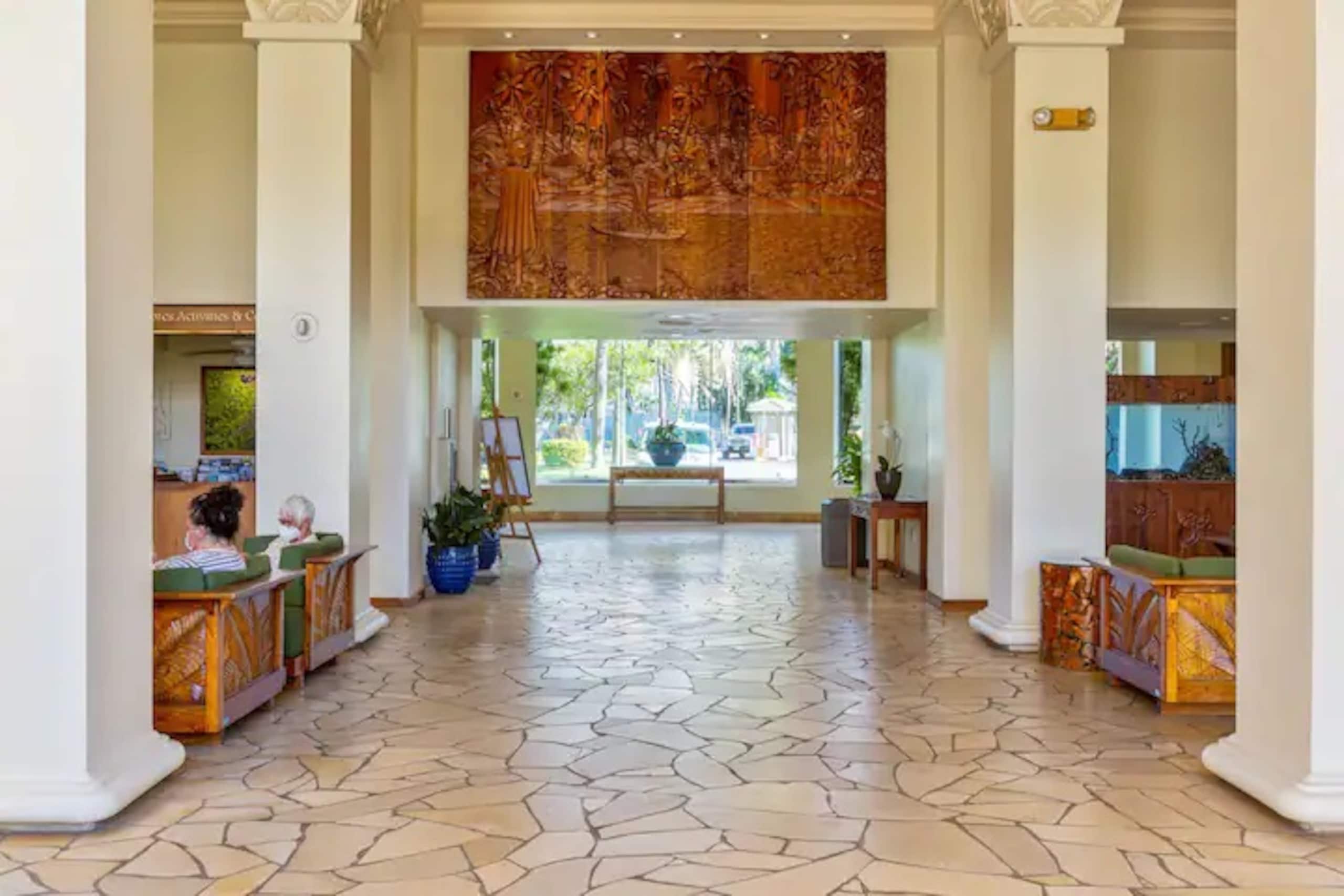Condo in Lahaina · ★4.85 · Studio · 2 beds · 1 private bath - Image 41