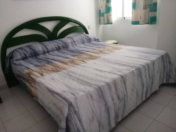 DORMITORIO CON 180 CAMAS