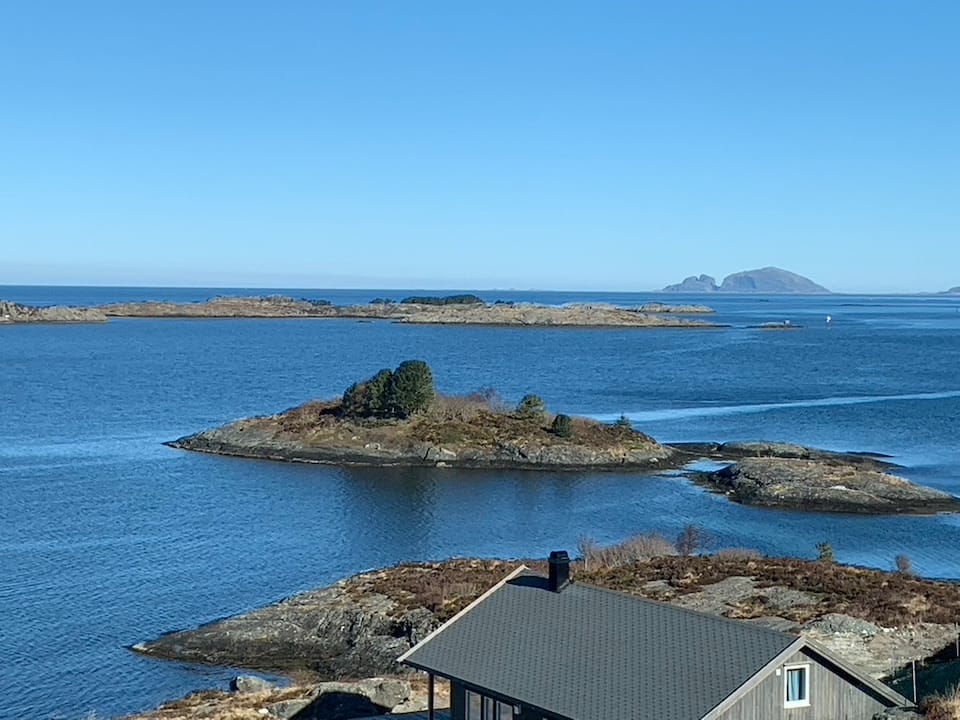 A modern sea cabin on the Norwegian coast, Atløy, Vestland, Norway, photo 10 of 10
