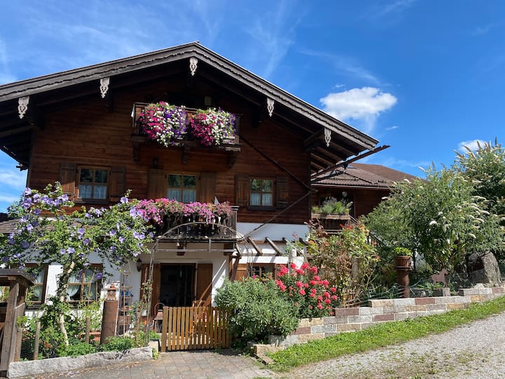 Ferienwohnung In Traumlage Bei Bad Feilnbach ️ - Raubling