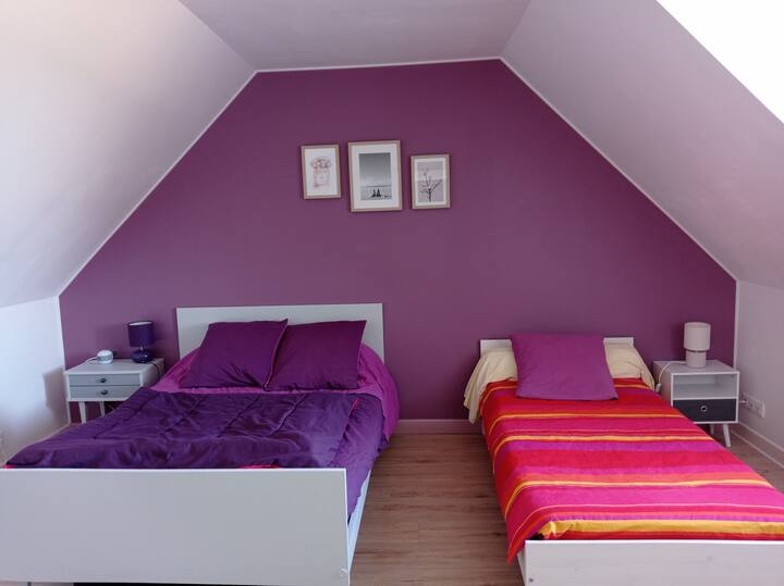 La chambre rose: 1 lit de 140 + 1 lit de 90